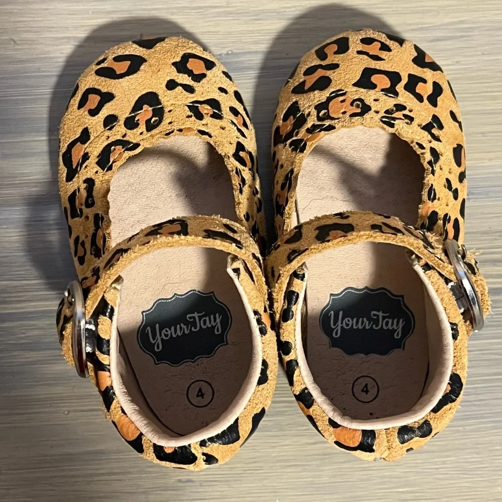 Your Tay Leopard Print Infant Mary Jane Shoes
